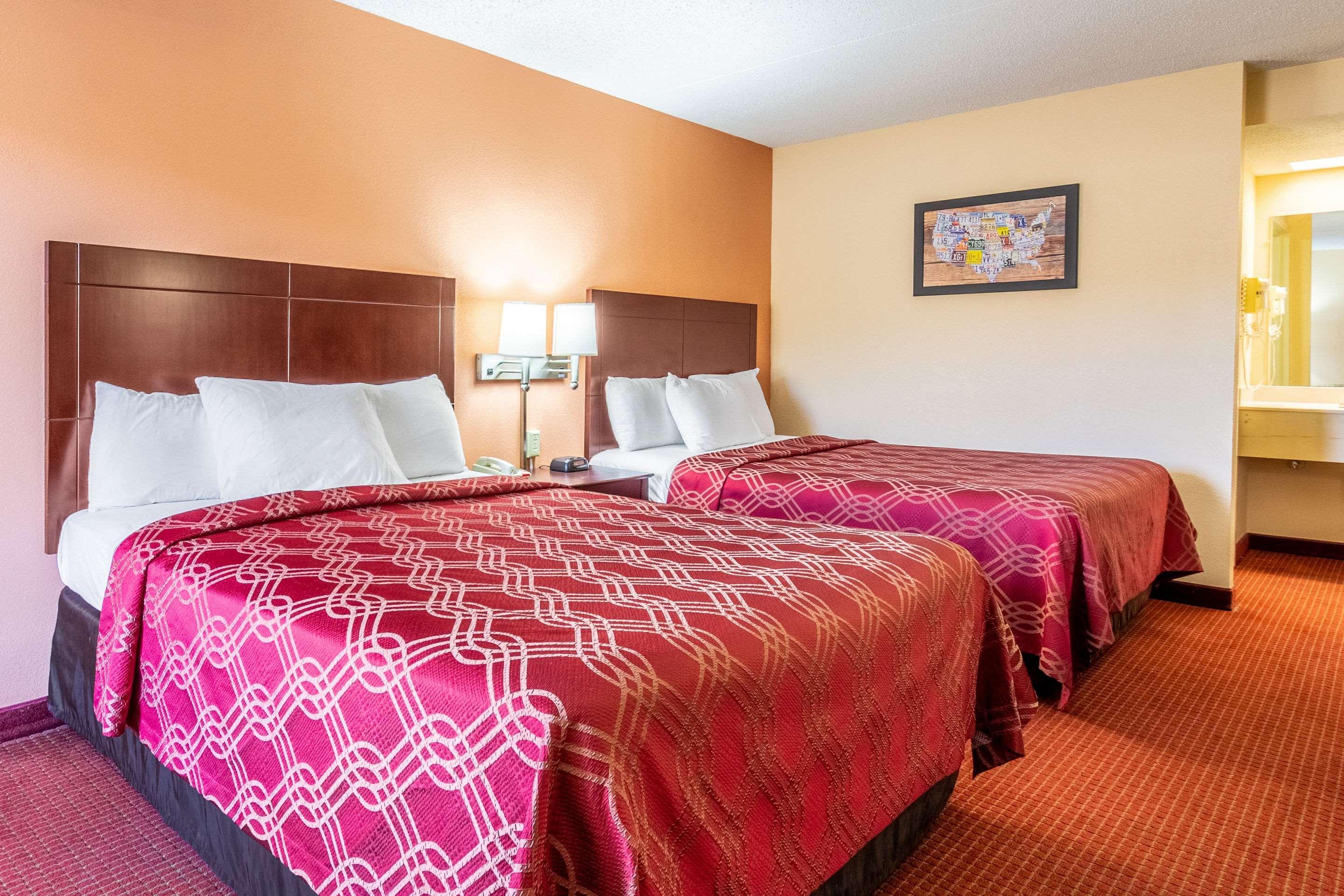 Econo Lodge Rocky Top Buitenkant foto